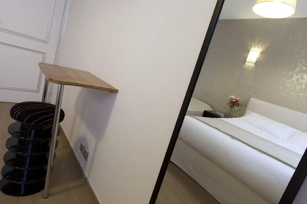 Hotel Sofia Paris Exteriör bild